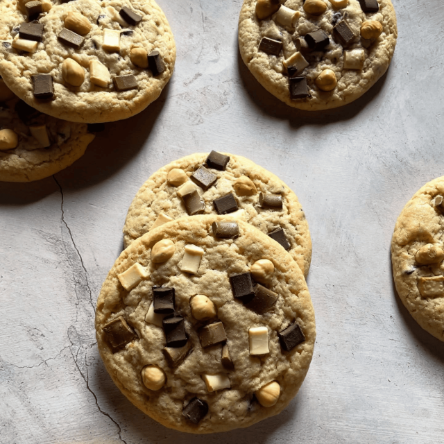 Maxi cookie à la noisette...